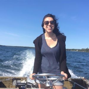 Meet your Posher, Ilana